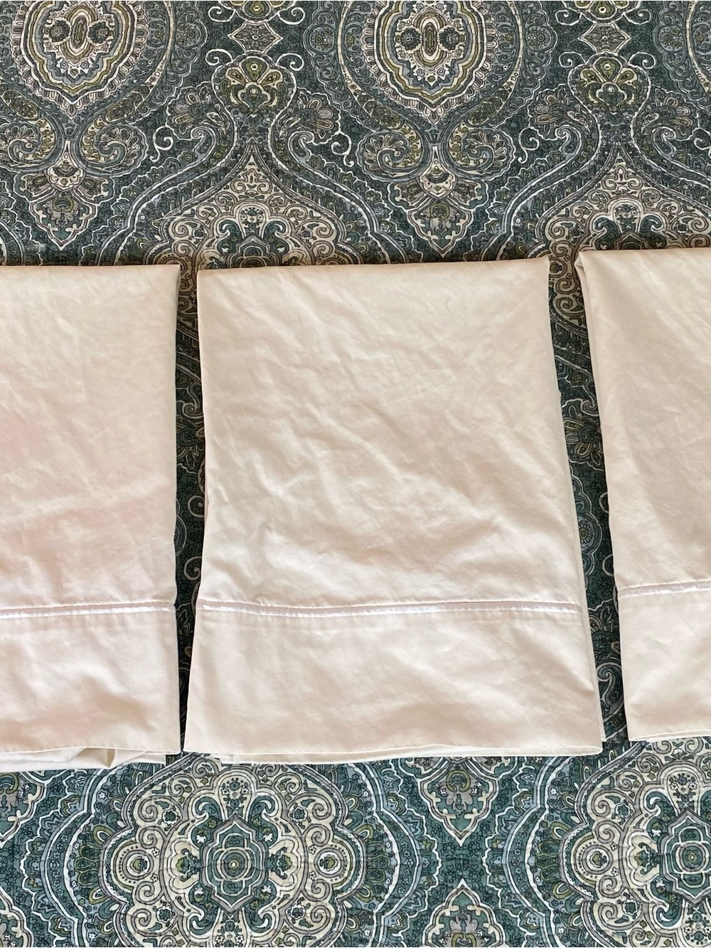 Court Of Versailles Pillowcases Cream with embroidered Hem Stitch 100% Cotton